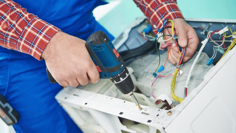 Ayaş Franke Franke çamaşır makinesi kart tamiri – Su almama arızası orijinal parça ile giderildi. - Teknik servis örneği